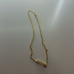 NWOT brand new cute pin necklace non tarnish